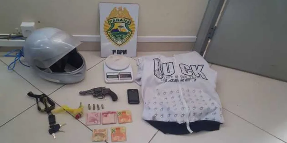 PM apreendeu um revólver calibre 32 que foi usado nos assaltos | aRede/COP