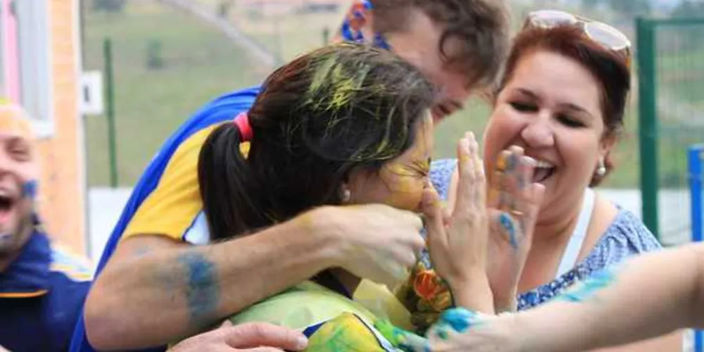 Na terça-feira, o Jornal da Manhã traz edição especial com a festa dos calouros