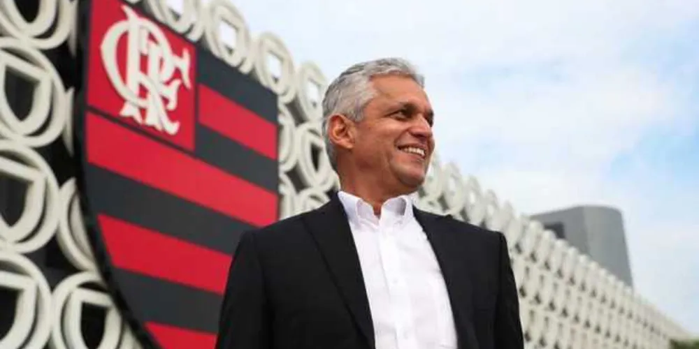 Rueda foi apresentado oficialmente nesta segunda-feira e estreia na semifinal da Copa do Brasil | Divulgação/flamengo.com.br