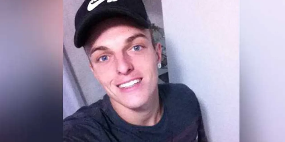 Jovem chegou a ser socorrido com vida, mas não resistiu aos ferimentos provocados pela batida | Reprodução/Facebook