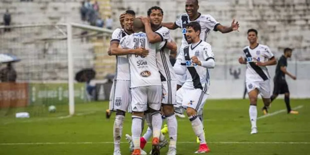 Com dois gols de Sheik, Macaca se reencontra com a vitória e bate o Botafogo por 2 a 1 | PontePress\FabioLeoni