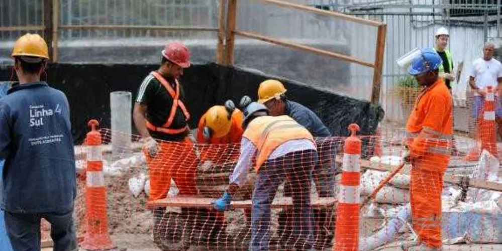 Em todo o país, Fundação Getulio Vargas constatou queda de 7,4% na construção, o que afetou o PIB/Foto: Divulgação Agência Brasil 