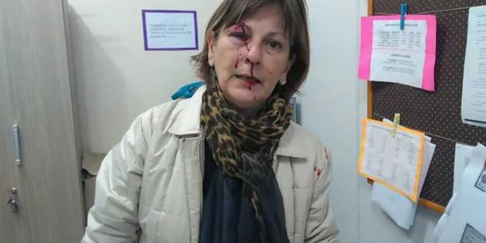 Marcia Friggi foi brutalmente agredida por um de seus alunos, de apenas 15 anos, nas dependências da escola