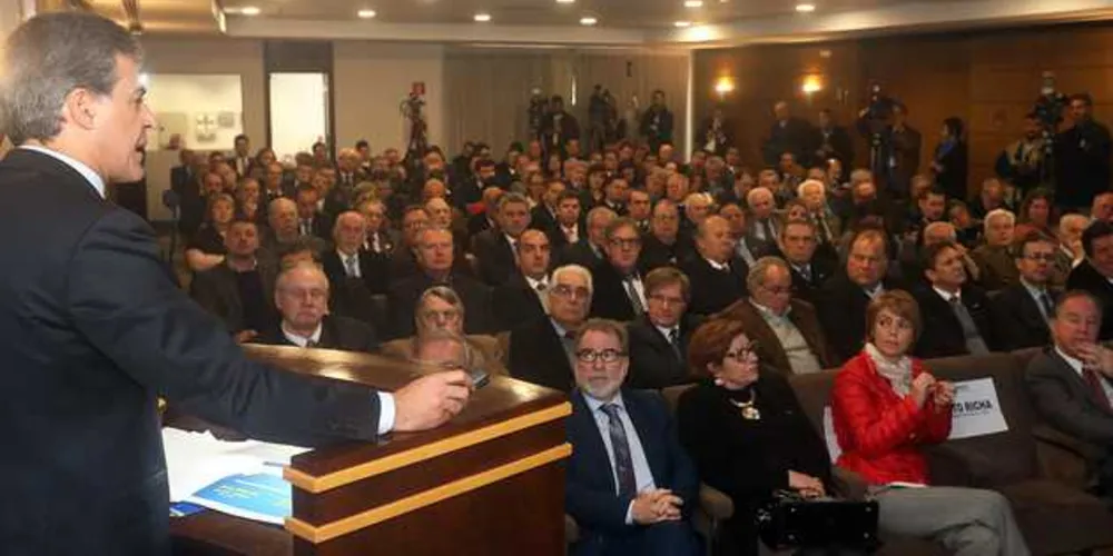 Governador apresenta resultados do ajuste fiscal e faz um balanço das principais ações do governo