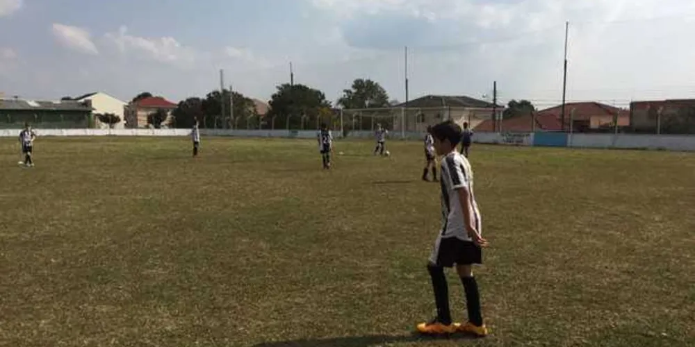 Equipes Sub-11 e Sub-13 encaram o Joinville nesta sexta-feira