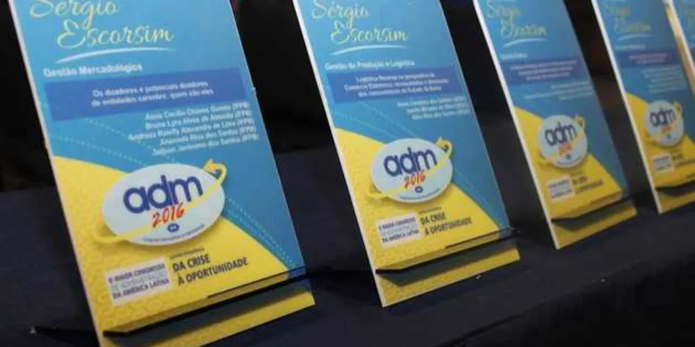 O 1º lugar receberá um troféu e um certificado de melhor artigo da área temática.