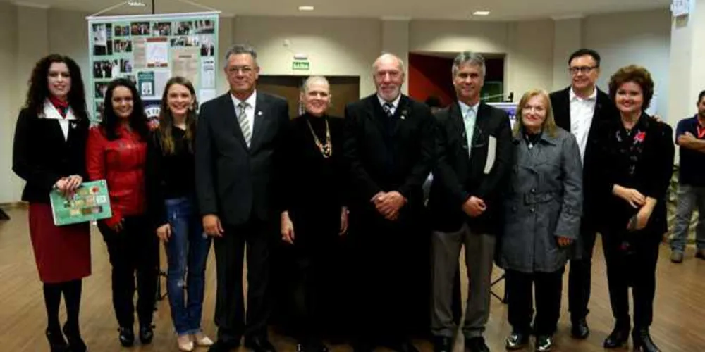  Centro Cultural Prof. Faris Michaele promove atividades na Semana Faris Michaele