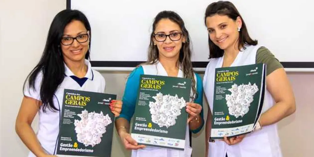 Os livros ficarão à disposição de professores e alunos