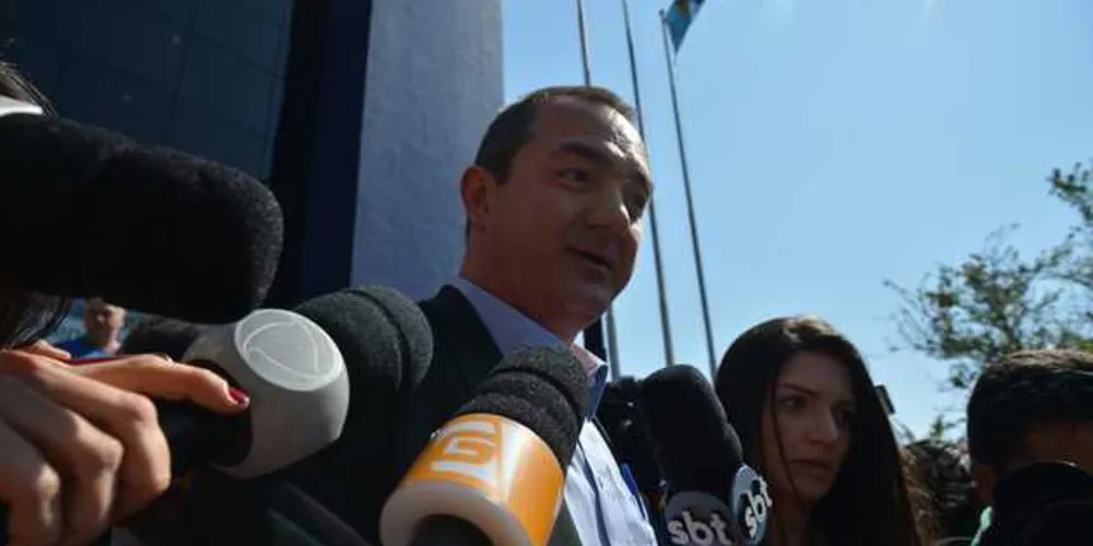 Empresário Joesley Batista, dono da JBS, deixa a sede da Superintendência da Polícia Federal após prestar depoimento
