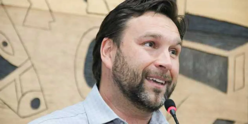 Imagem ilustrativa da imagem Pauliki questiona falta de certidão negativa da Prefeitura de PG
