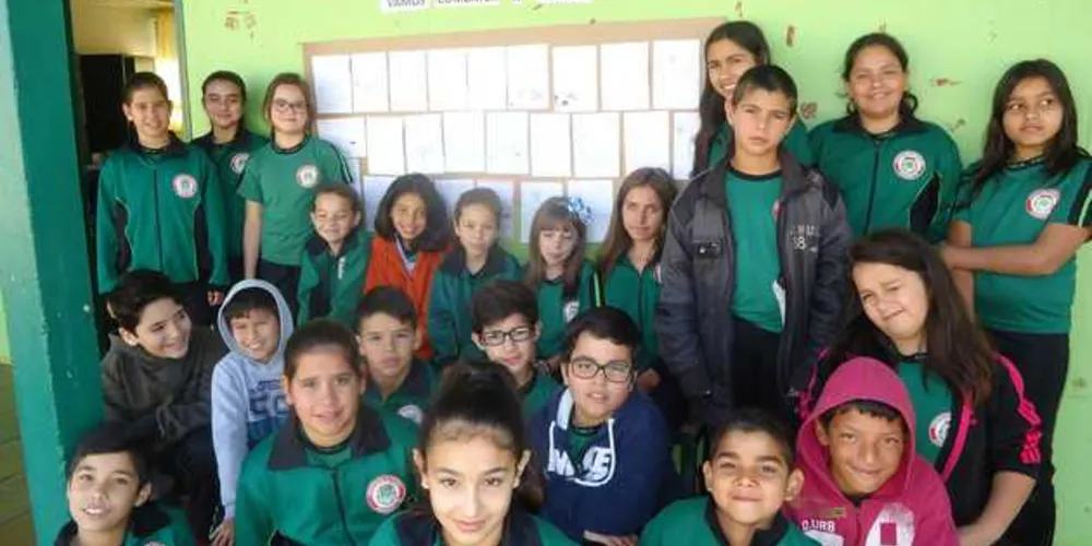 Alunos buscam conscientizar colegas da escola sobre importância do tema