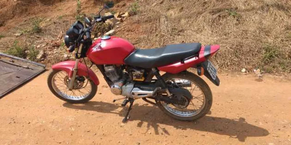 Imagem ilustrativa da imagem PM apreende adolescente com moto furtada