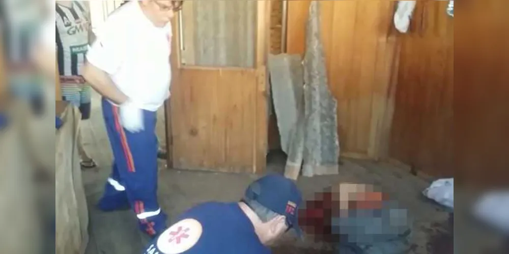 Jovem foi encontrado com lesões graves, principalmente na cabeça