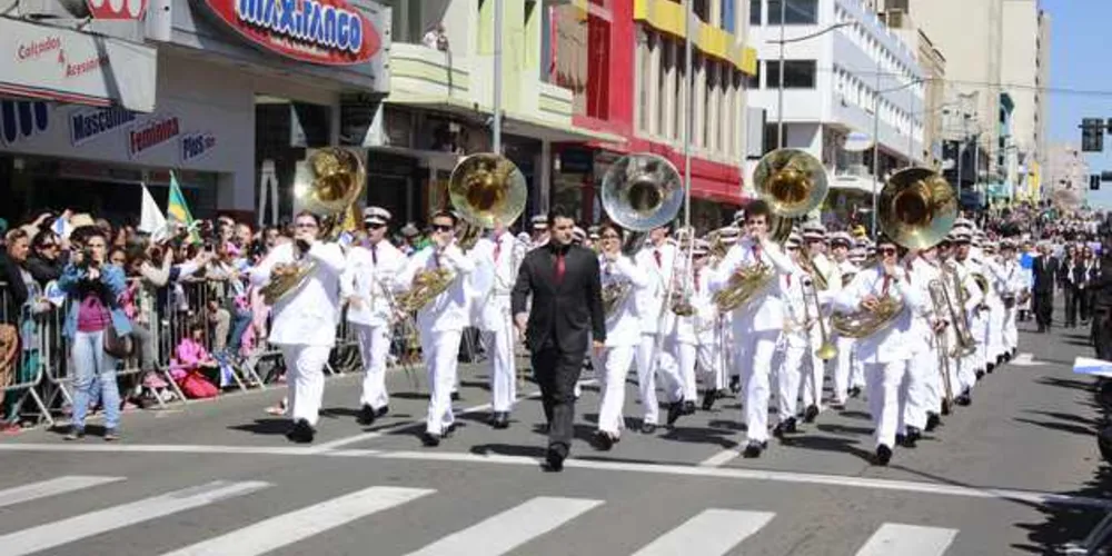 Tradicional desfile do aniversário de Ponta Grossa provoca mudanças no trânsito