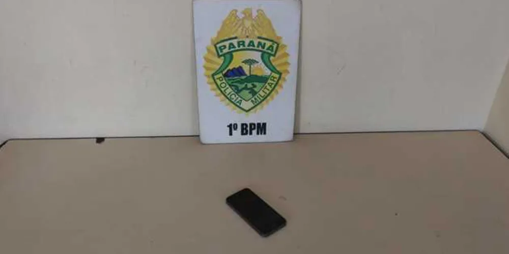 Idoso flagrado com aparelho disse que encontrou celular na rua
