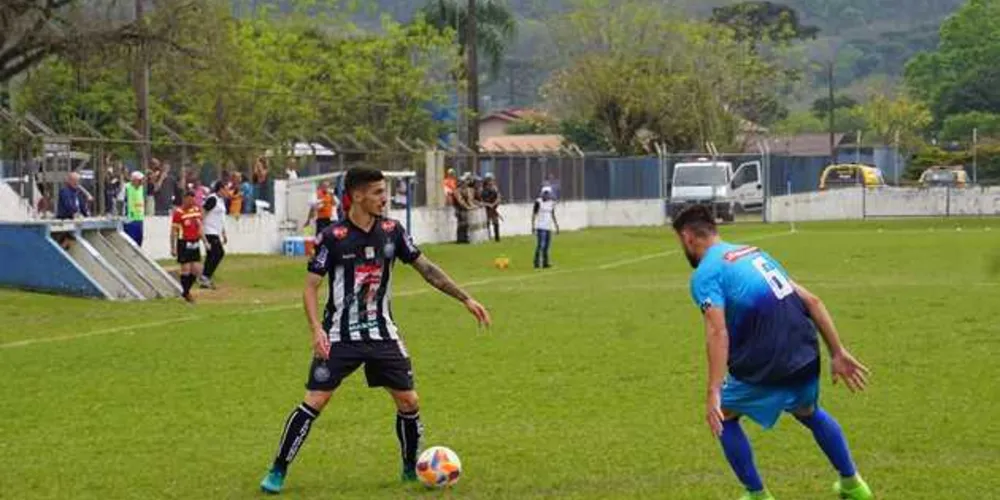 Imagem ilustrativa da imagem Operário perde para Iraty na Taça FPF sub-23