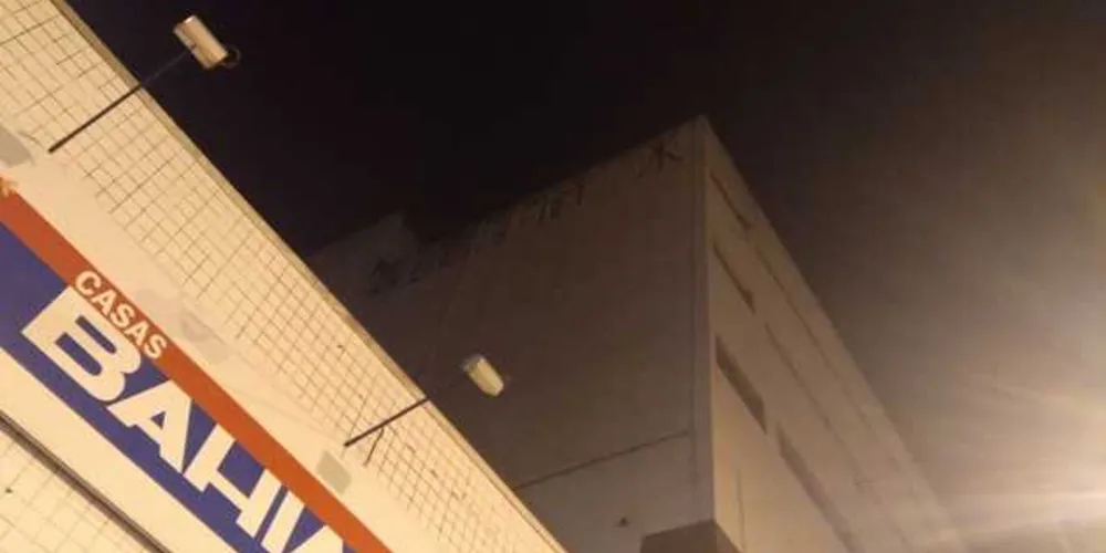 Rapaz foi detido pela GM pichando sétimo andar de prédio