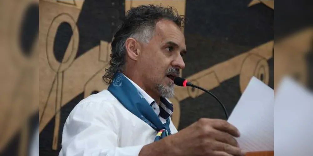 Imagem ilustrativa da imagem ‘Pilchado’, Florenal ressalta “orgulho gaúcho” na Câmara