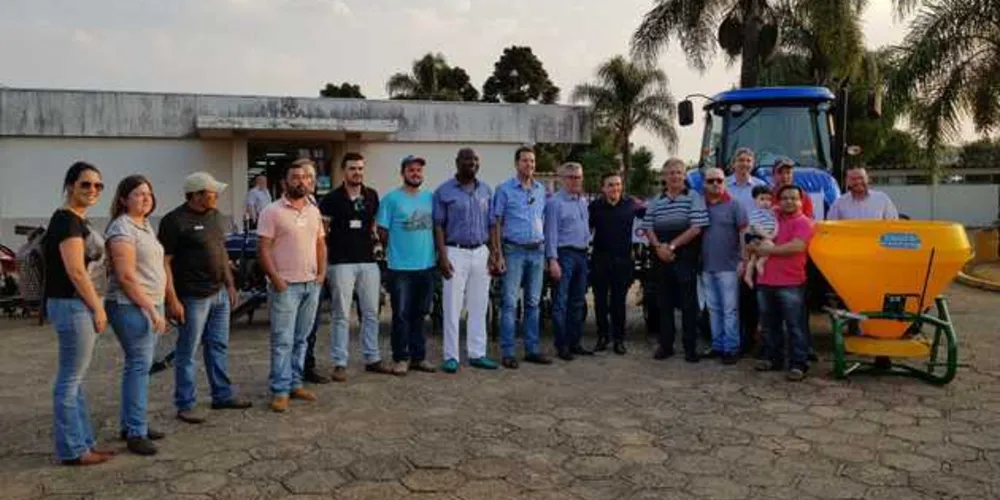 Máquina foi adquirida com emenda do parlamentar no valor de R$ 250 mil