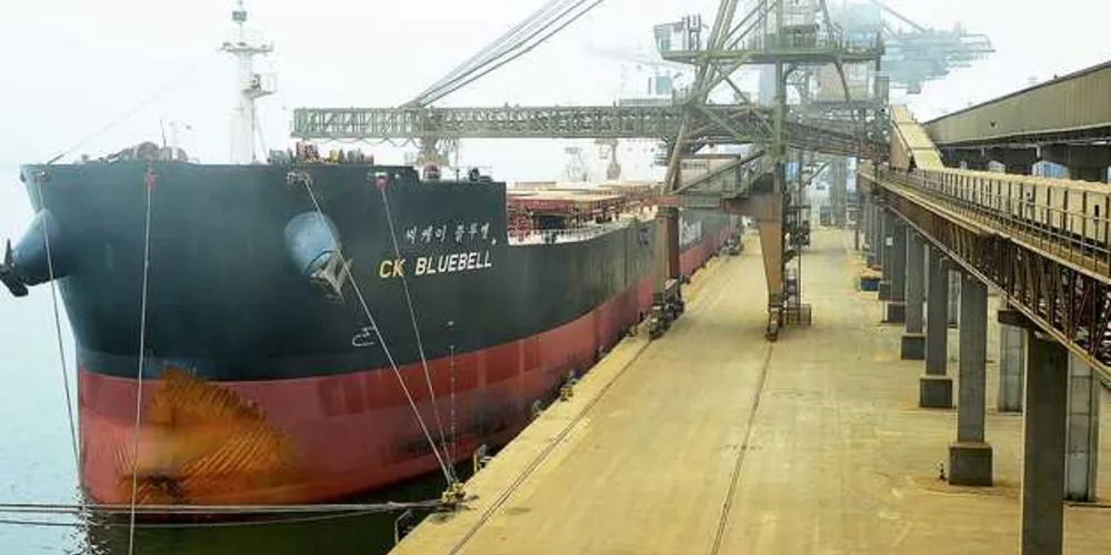 Imagem ilustrativa da imagem Porto de Paranaguá tem novo recorde de movimentação