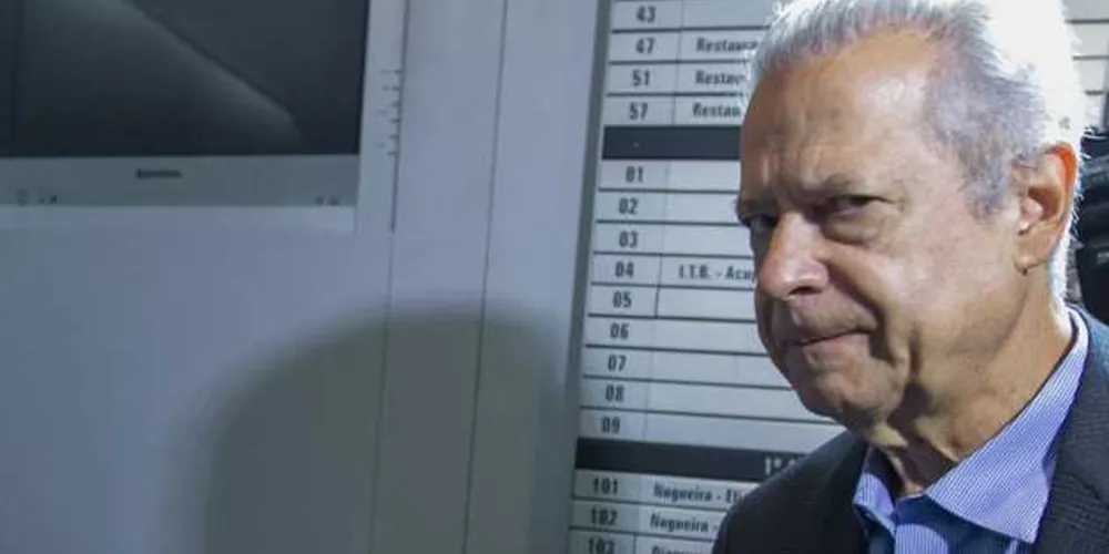 Ex-ministro agora foi condenado a 30 anos, 9 meses e 10 dias de prisão
