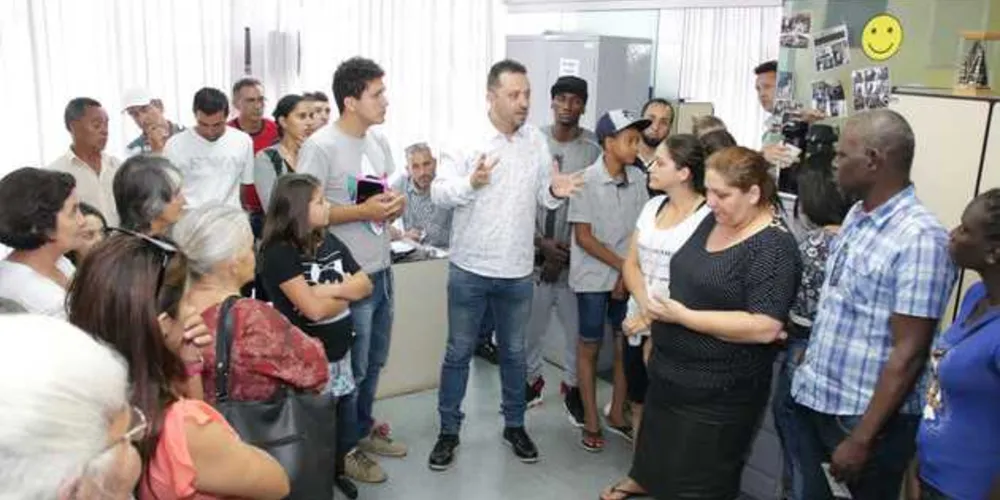 Vendedores se reuniram com representantes do Legislativo Municipal para discutir o assunto