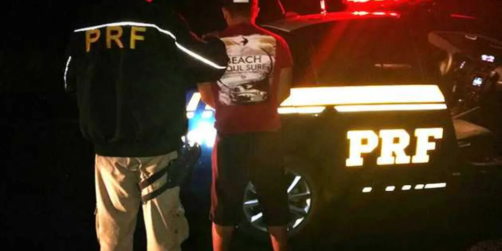 Rapaz de 21 anos foi preso em flagrante por embriaguez ao volante