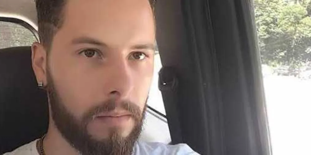 Alex Ribeiro foi encontrado morto na manhã de quarta-feira com mãos e pés amarrados