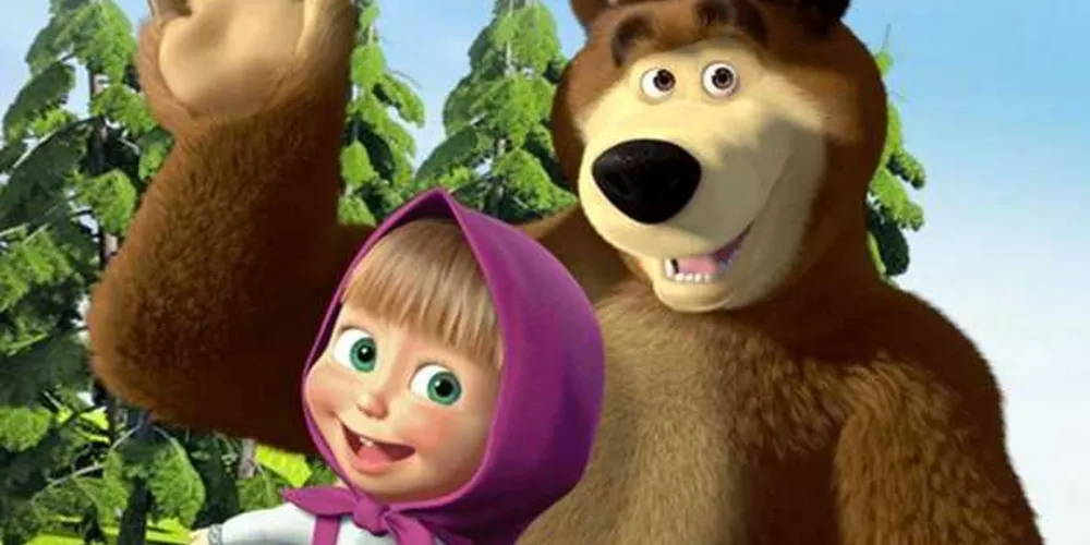 Masha e o Urso é baseada em um conto de fadas do folclore russo e mostra o cotidiano de uma pequena menina travessa que vive em meio a uma floresta