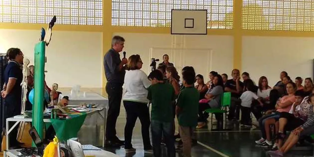 Entrevista foi na nova quadra esportiva