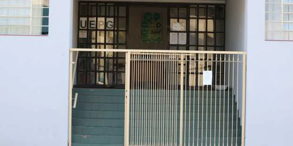 O NAF da UEPG funciona no Edifício Piquiri, ao lado da Agência do Trabalhador