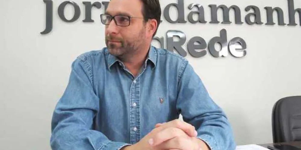 Deputado sugere ampliação do debate sobre o tema.