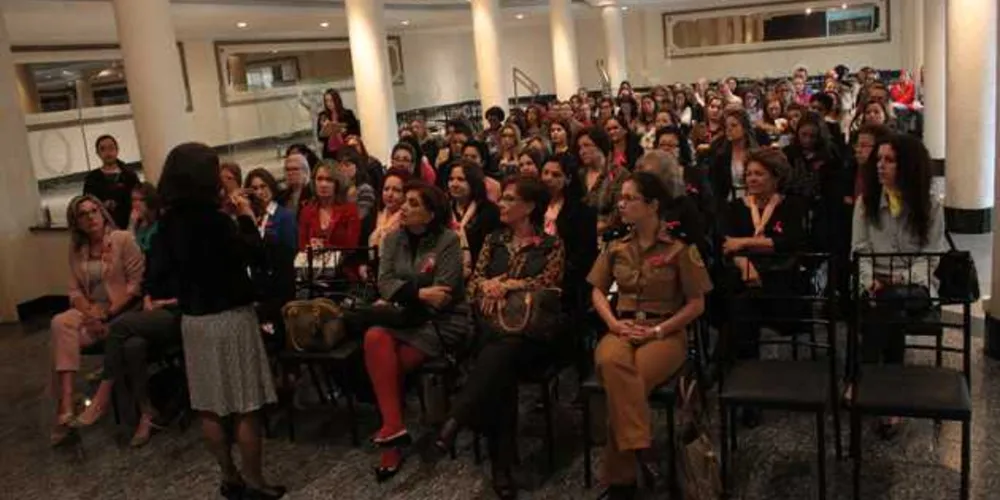 Imagem ilustrativa da imagem “Mulheres em ação” debate equidade de gênero