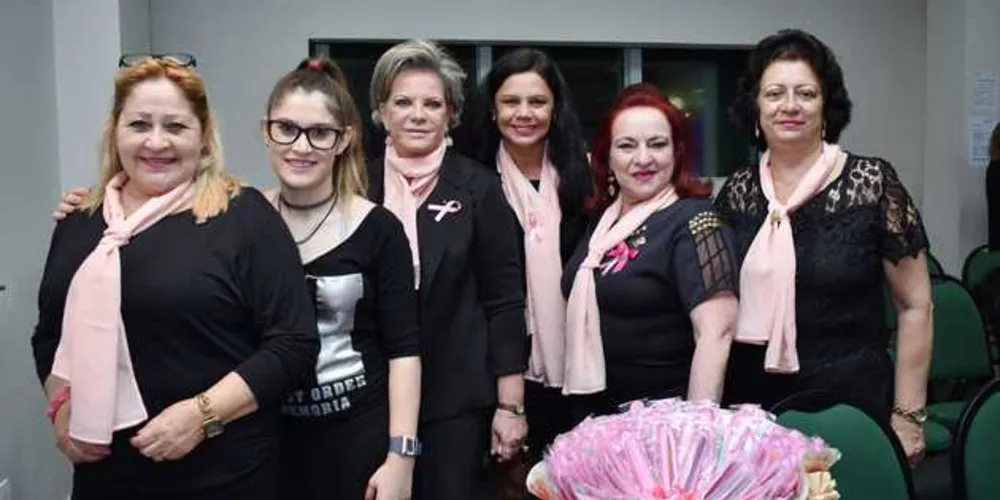 Ceme mobiliza ações de conscientização sobre câncer de mama durante o Outubro Rosa