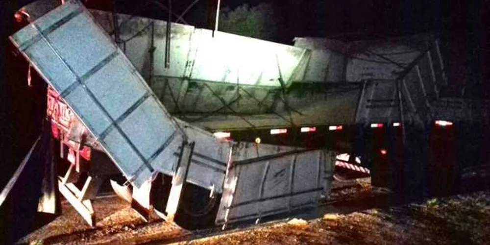 Motorista foi preso após o acidente porque dirigia sob efeito de álcool