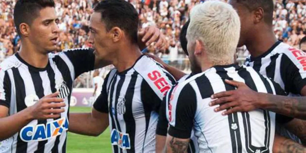 Santos saiu atrás no placar, mas conseguiu buscar o empate