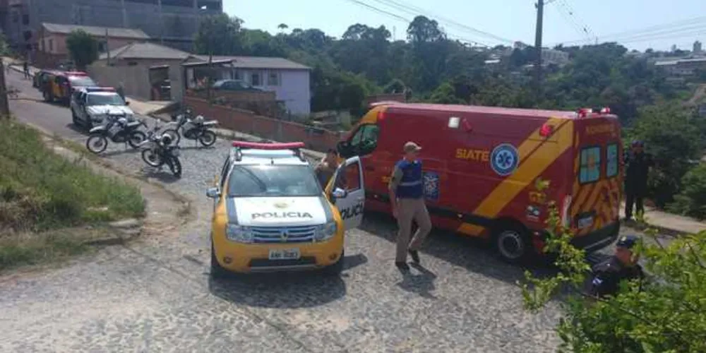 Vítima foi socorrida em estado grave e levada até a Santa Casa