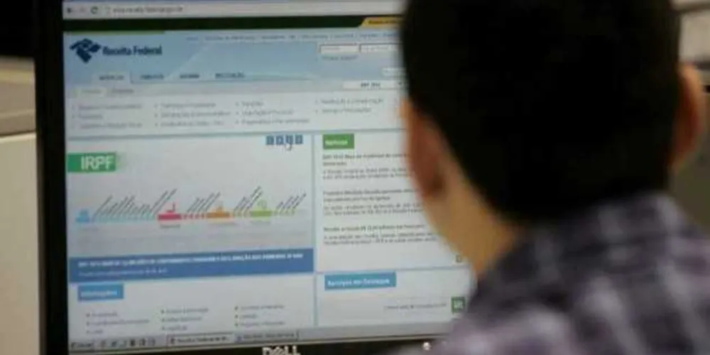 Para saber se vai receber a restituição, o contribuinte pode fazer a consulta no site da Receita ou pelo telefone 146/Foto: Reprodução