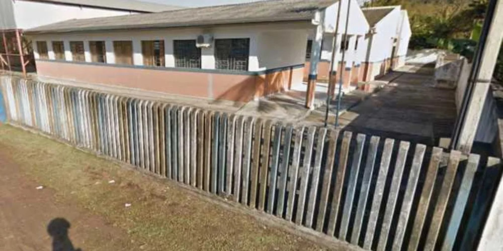 Alunos da Escola Municipal Maria Rosa M Cecyn foram internados com intoxicação alimentar