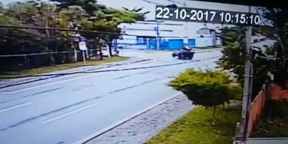 Apesar do susto, jovens tiveram lesões moderadas e estão fora de risco
