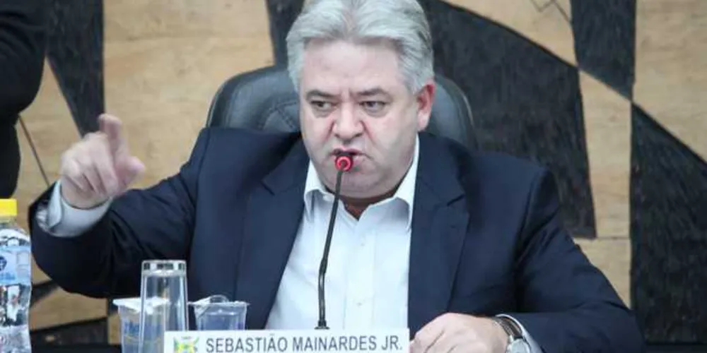Mainardes critica vereadores novatos que colocaram transparência da Câmara Municipal em xeque