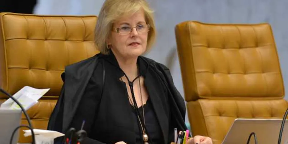 O Supremo Tribunal Federal (STF) realiza sessão plenária,  para a análise e julgamento de processos em pauta. Na foto a ministra Rosa Weber (Fabio Rodrigues Pozzebom/Agência Brasil)