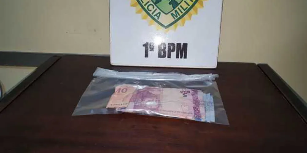 Dinheiro estava escondido na cueca do suspeito de praticar o crime