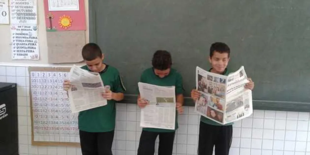 Alunos pesquisaram signos no Jornal
