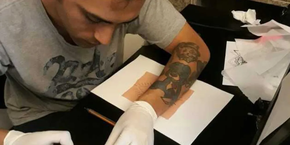 Imagem ilustrativa da imagem Casa Leonardo abre vagas para curso de tatuador