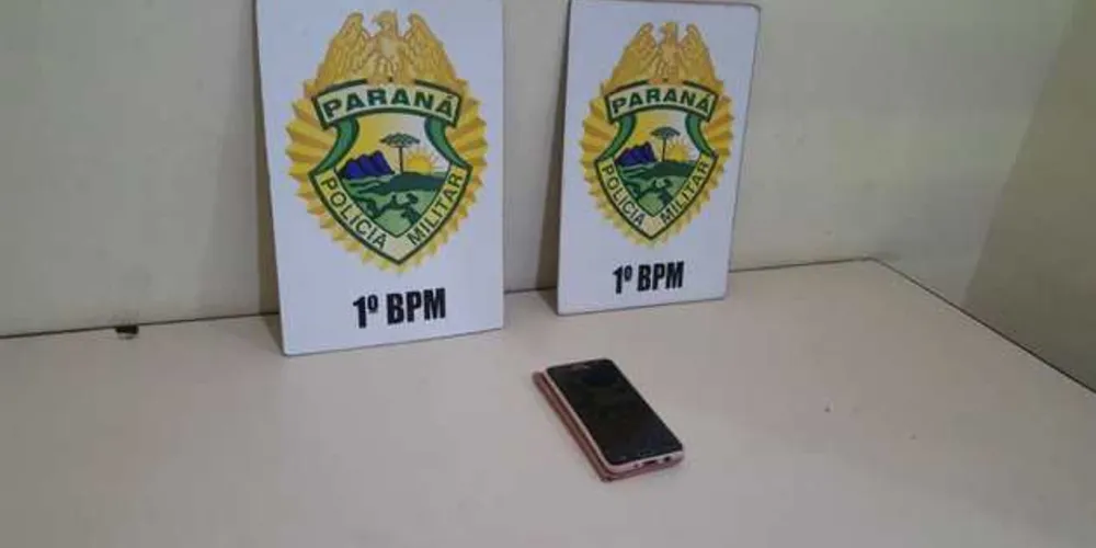 Celular foi recuperado e autora do roubo foi presa em flagrante