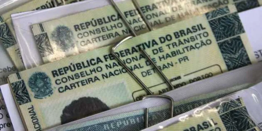 No Paraná, 512 suspensões já foram aplicadas com duração de seis meses
