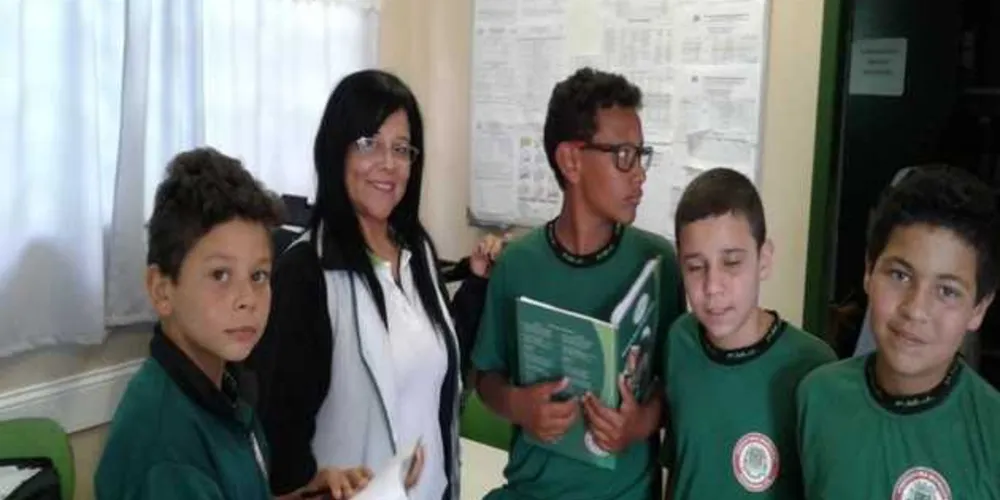 Imagem ilustrativa da imagem Alunos entrevistam professores pelo seu dia