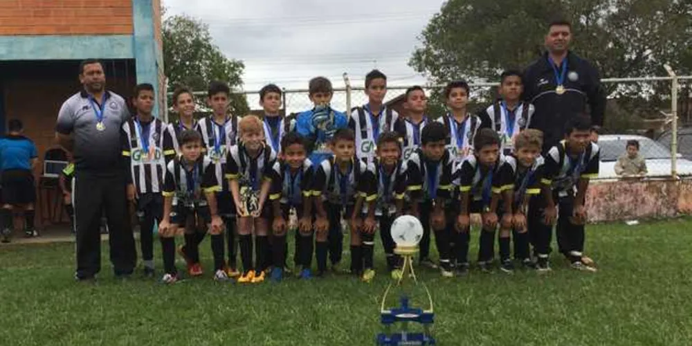 Imagem ilustrativa da imagem Sub-11 do Operário é campeão da Copa Balsa Nova