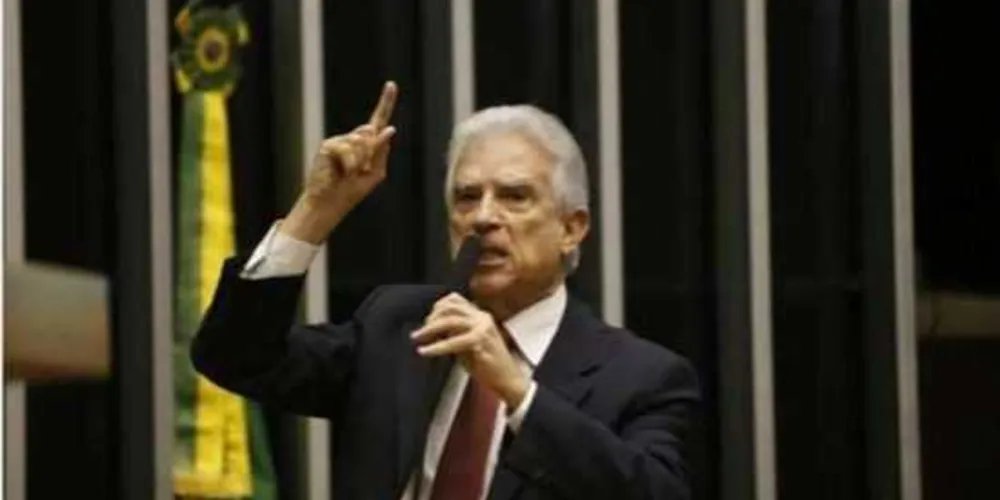Segundo o relator do projeto, deputado Rubens Bueno (PPS-PR), a PEC é necessária para contemplar decisão recente do Supremo Tribunal Federal (STF)/Foto: Divulgação Estadão